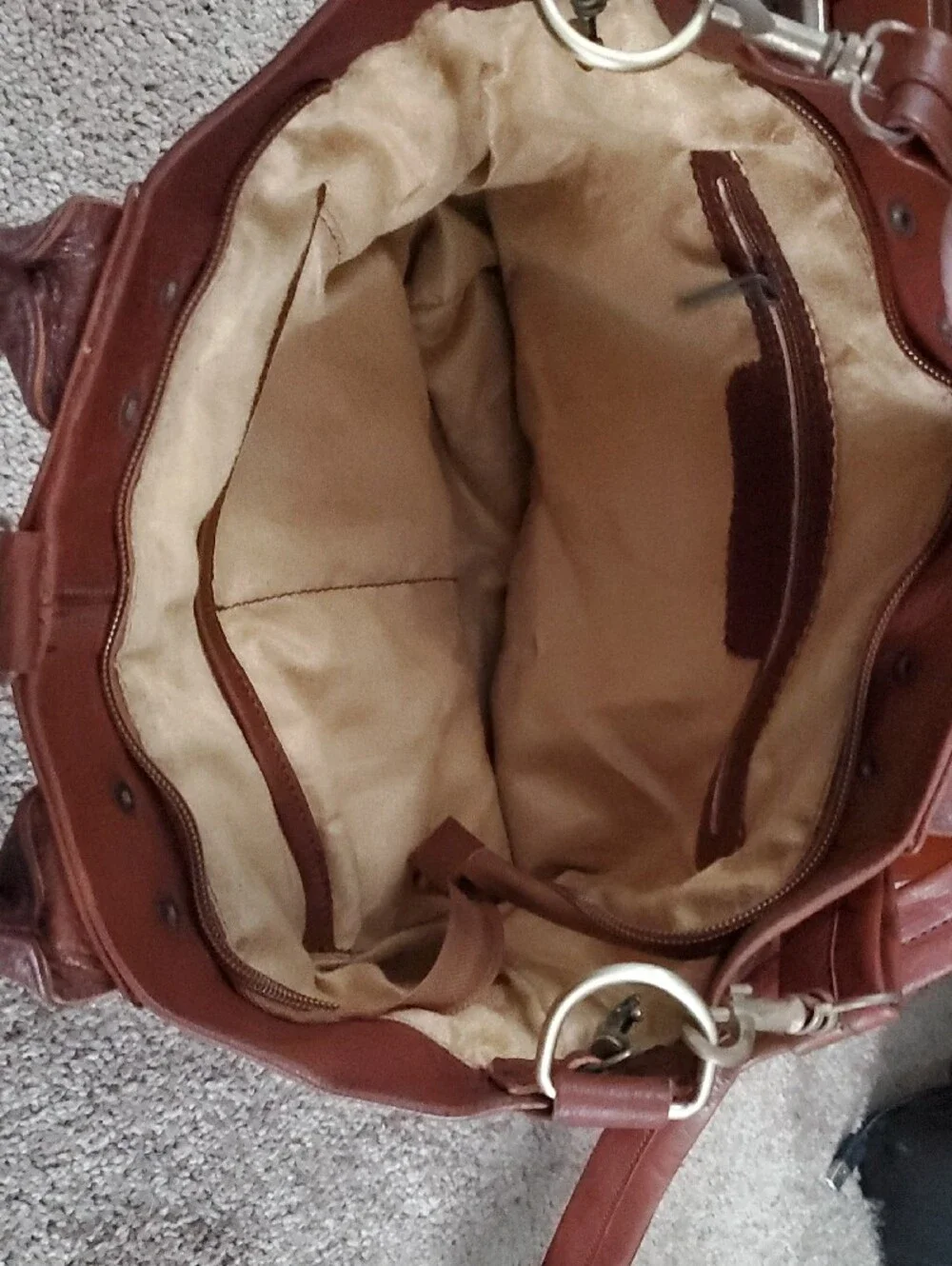 Women's Leather Tote Bag in Brown - Versatile Carryall